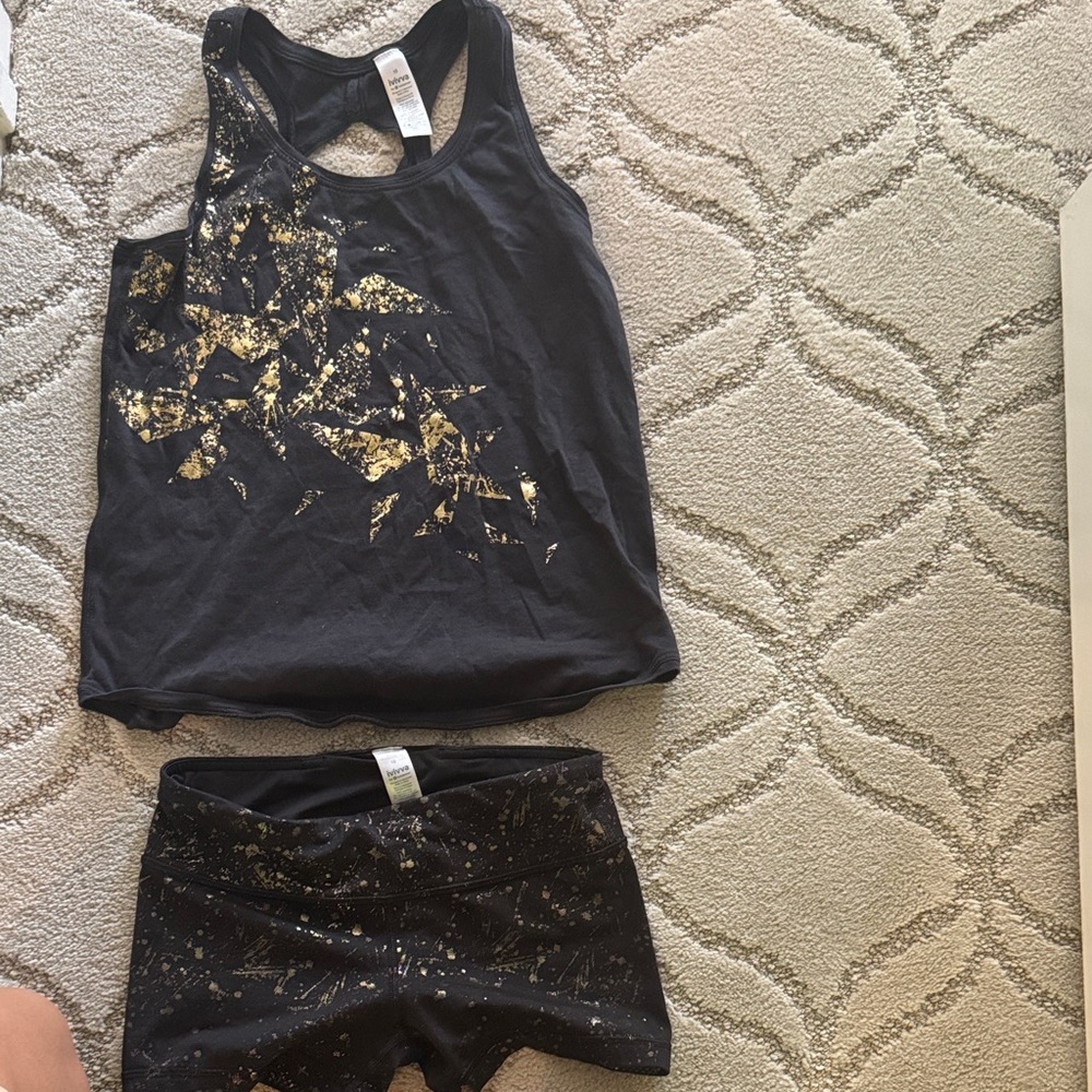 Girls IVIVVA by Lululemon Black Tank Top and shorts size 10 with Gold Pattern